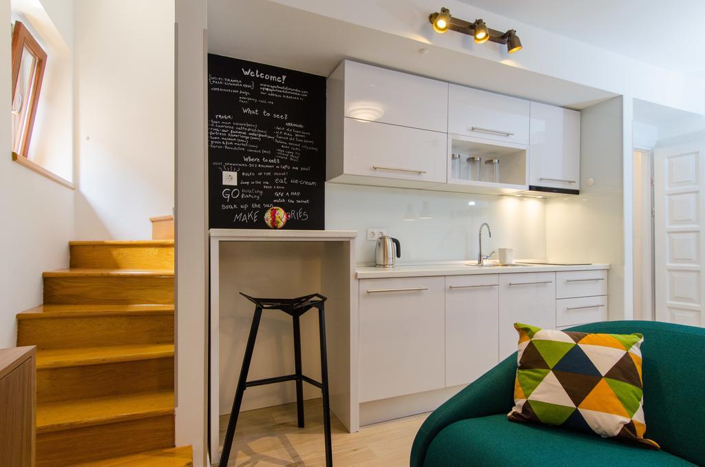 Apartments & Rooms Tiramola - Old Town Τρογκίρ Δωμάτιο φωτογραφία