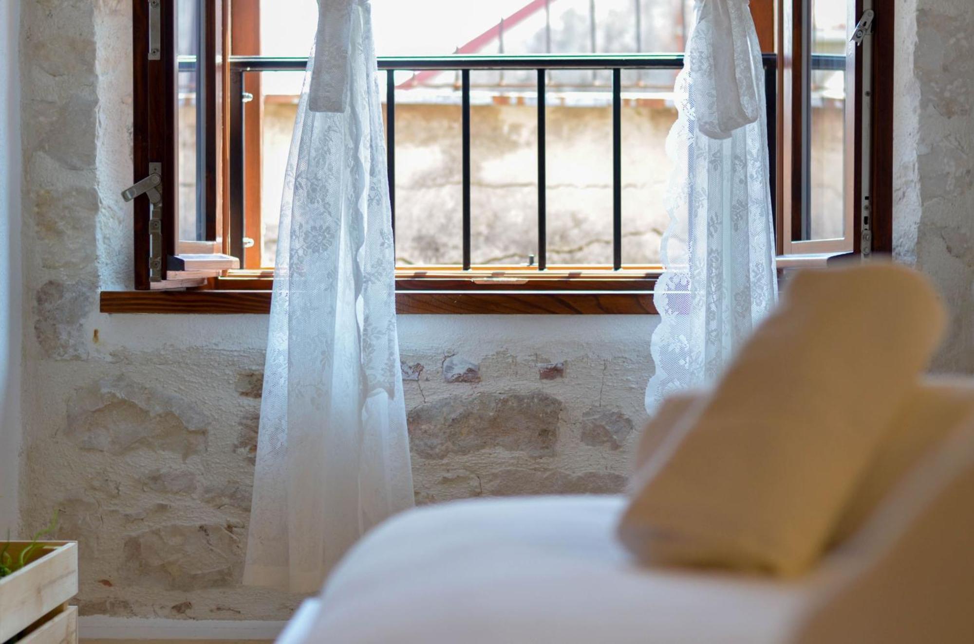 Apartments & Rooms Tiramola - Old Town Τρογκίρ Δωμάτιο φωτογραφία