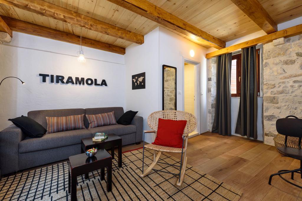 Apartments & Rooms Tiramola - Old Town Τρογκίρ Εξωτερικό φωτογραφία