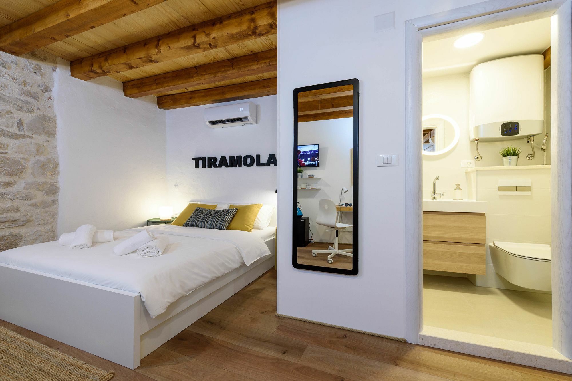 Apartments & Rooms Tiramola - Old Town Τρογκίρ Εξωτερικό φωτογραφία
