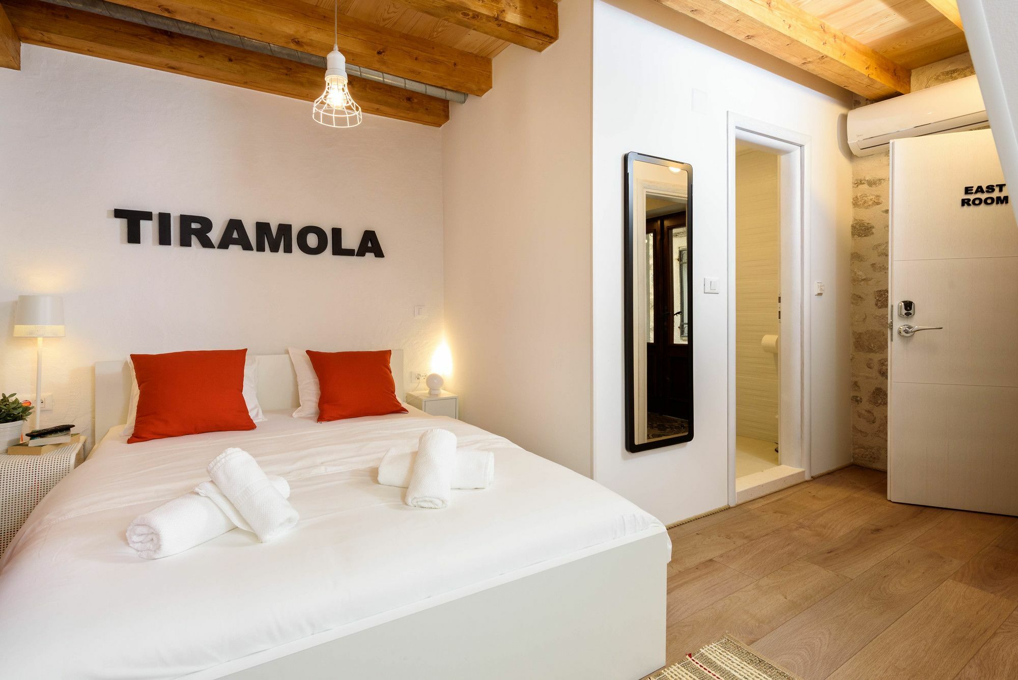 Apartments & Rooms Tiramola - Old Town Τρογκίρ Εξωτερικό φωτογραφία